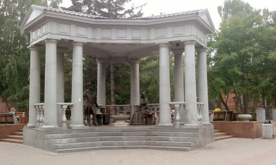 Александр_Пушкин_и_Наталья_Гончарова.jpg